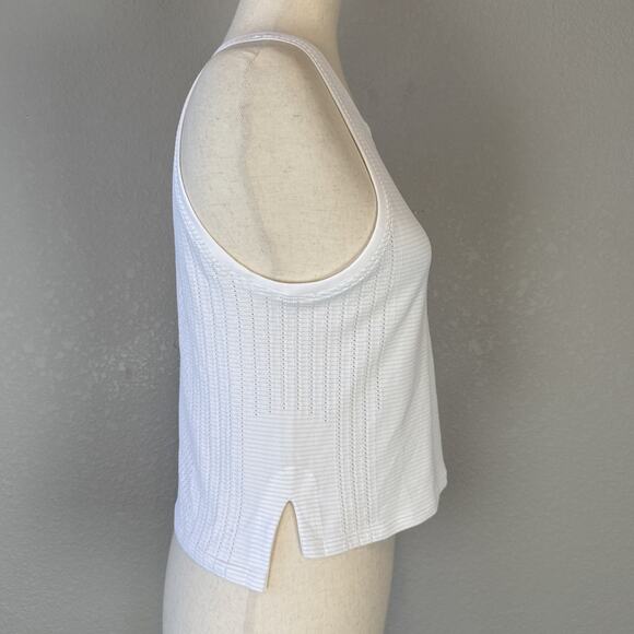 Lululemon Train to Be Tank Top Womens Size 4 White Lightweight - Picture 6 of 6